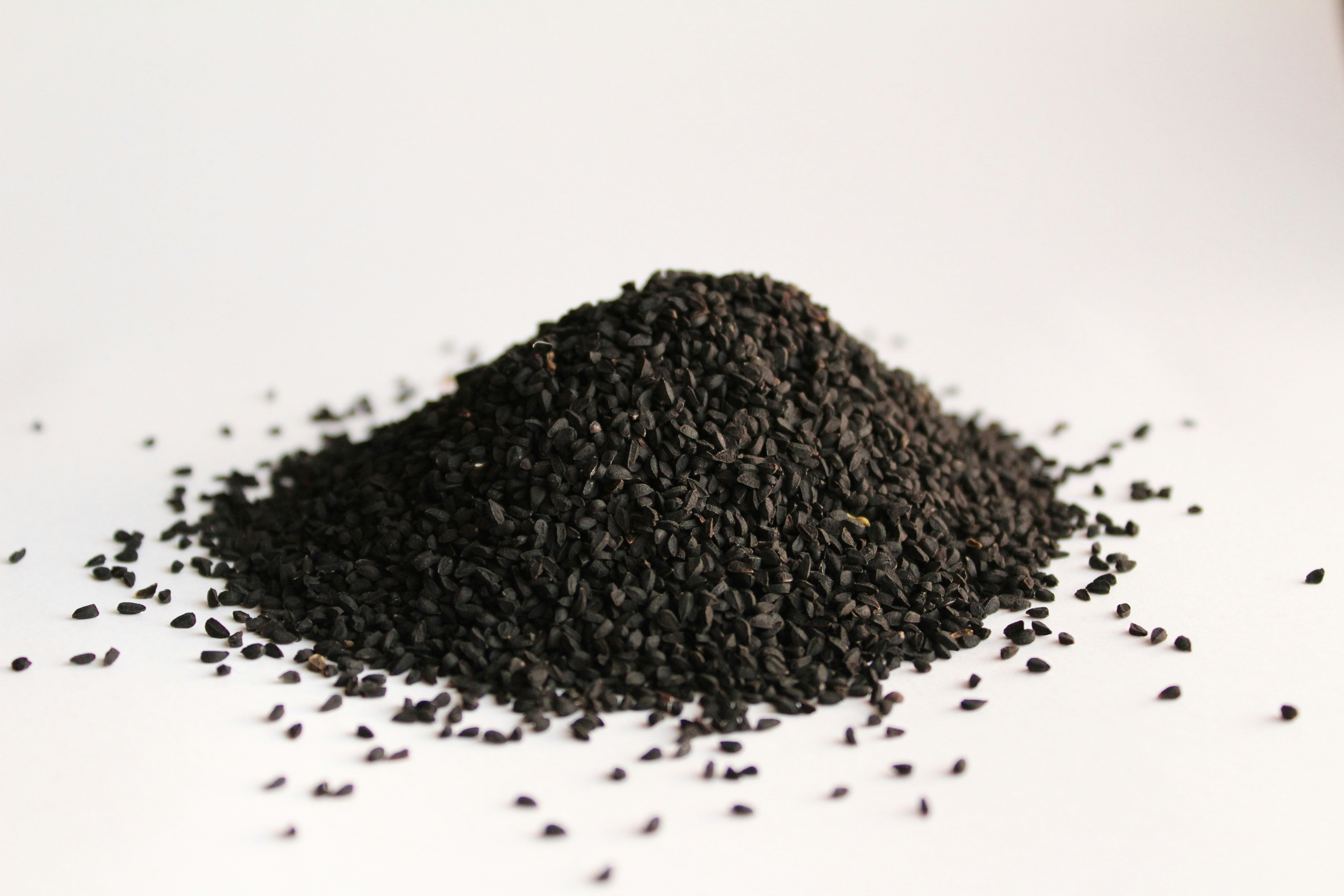 Black sesame powder: Benefits & use & recipe