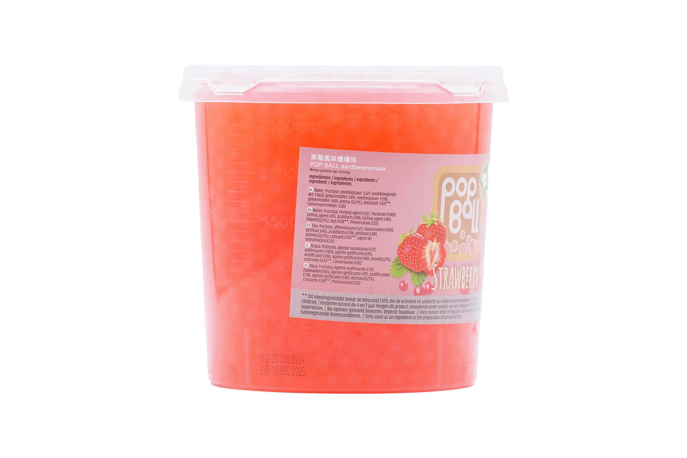 strawberry-popping-boba-in-a-glass-of-bubble-tea
